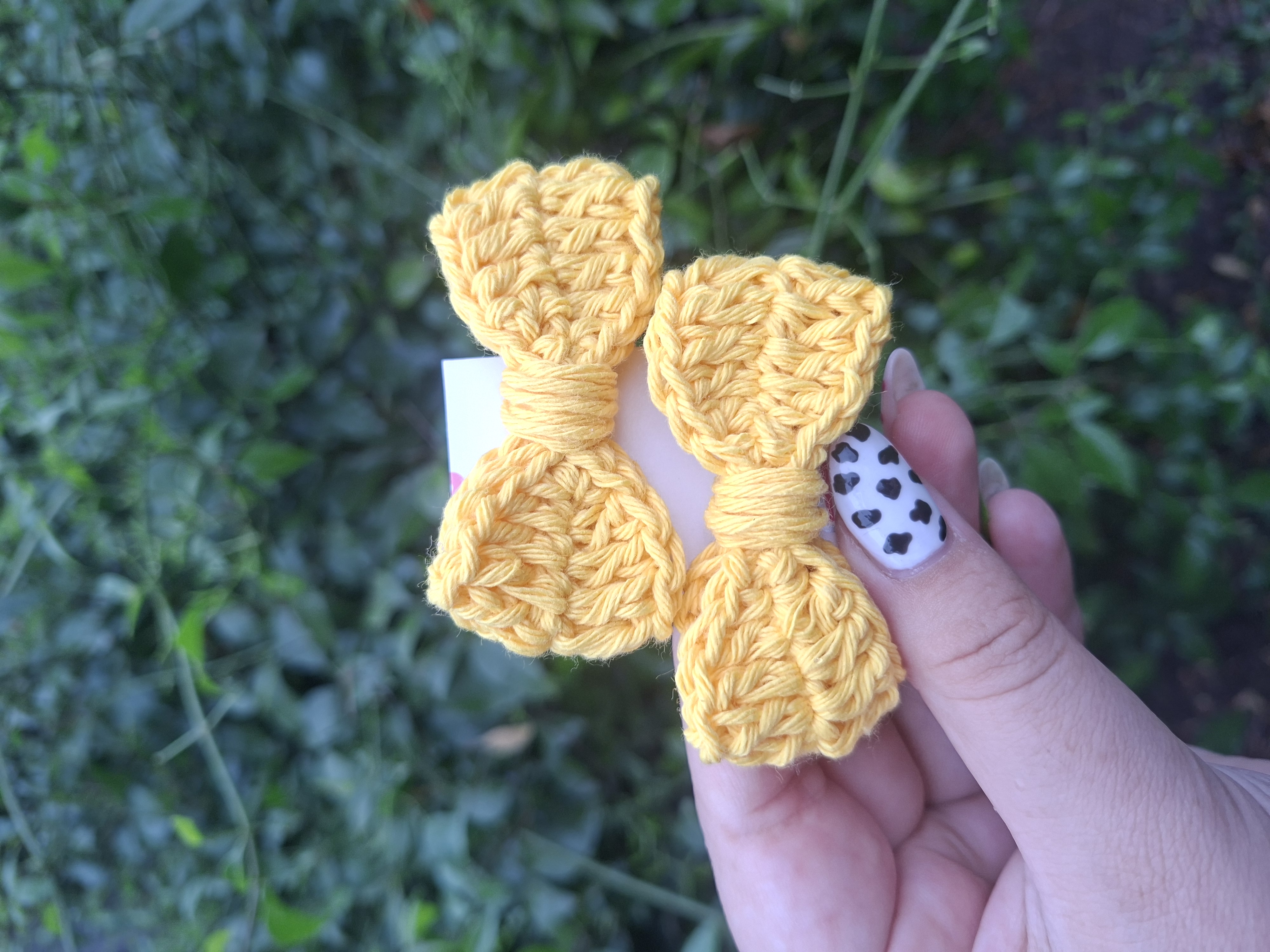 Hebilla moño amarillo